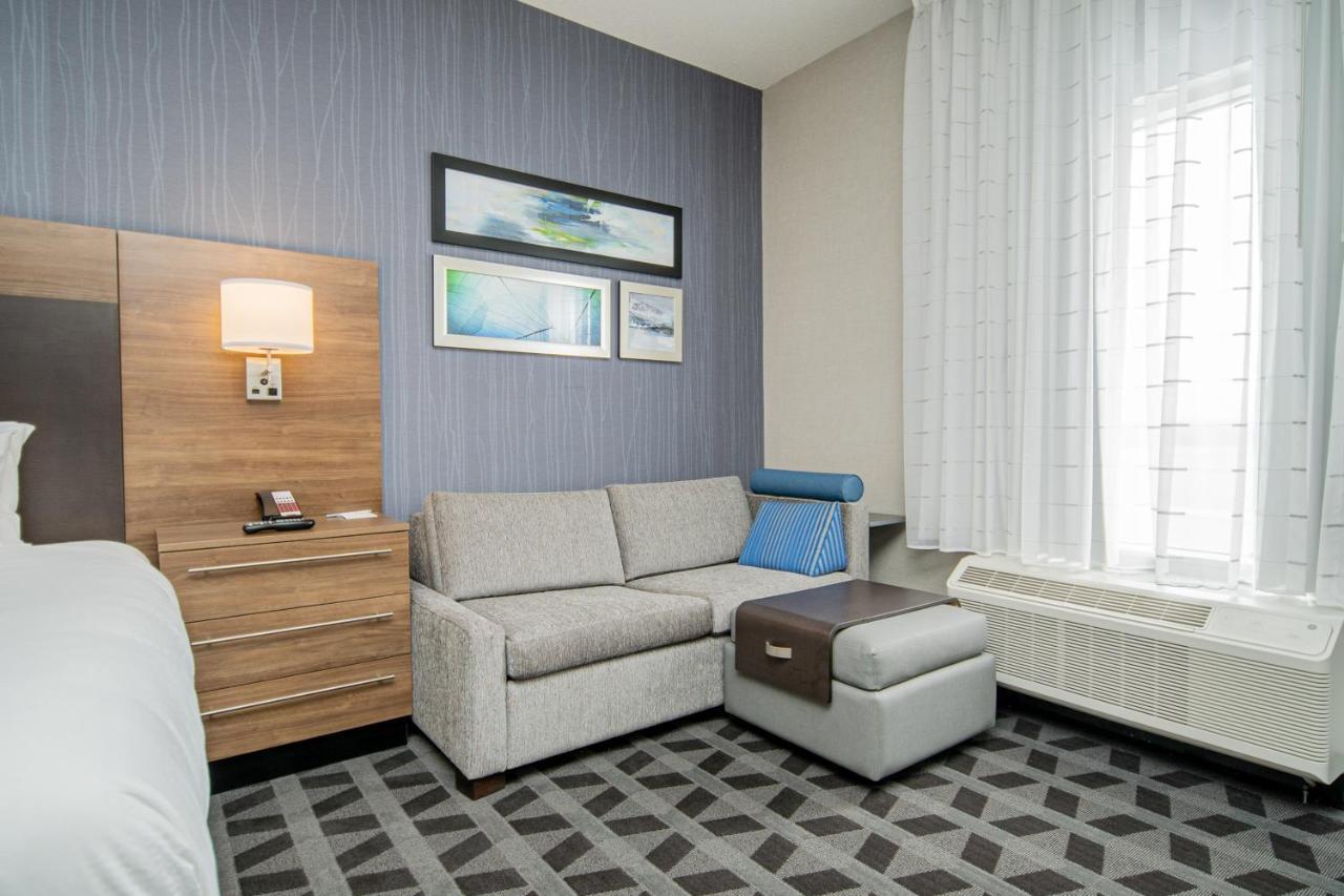 Towneplace Suites By Marriott Brantford And Conference Centre Zewnętrze zdjęcie