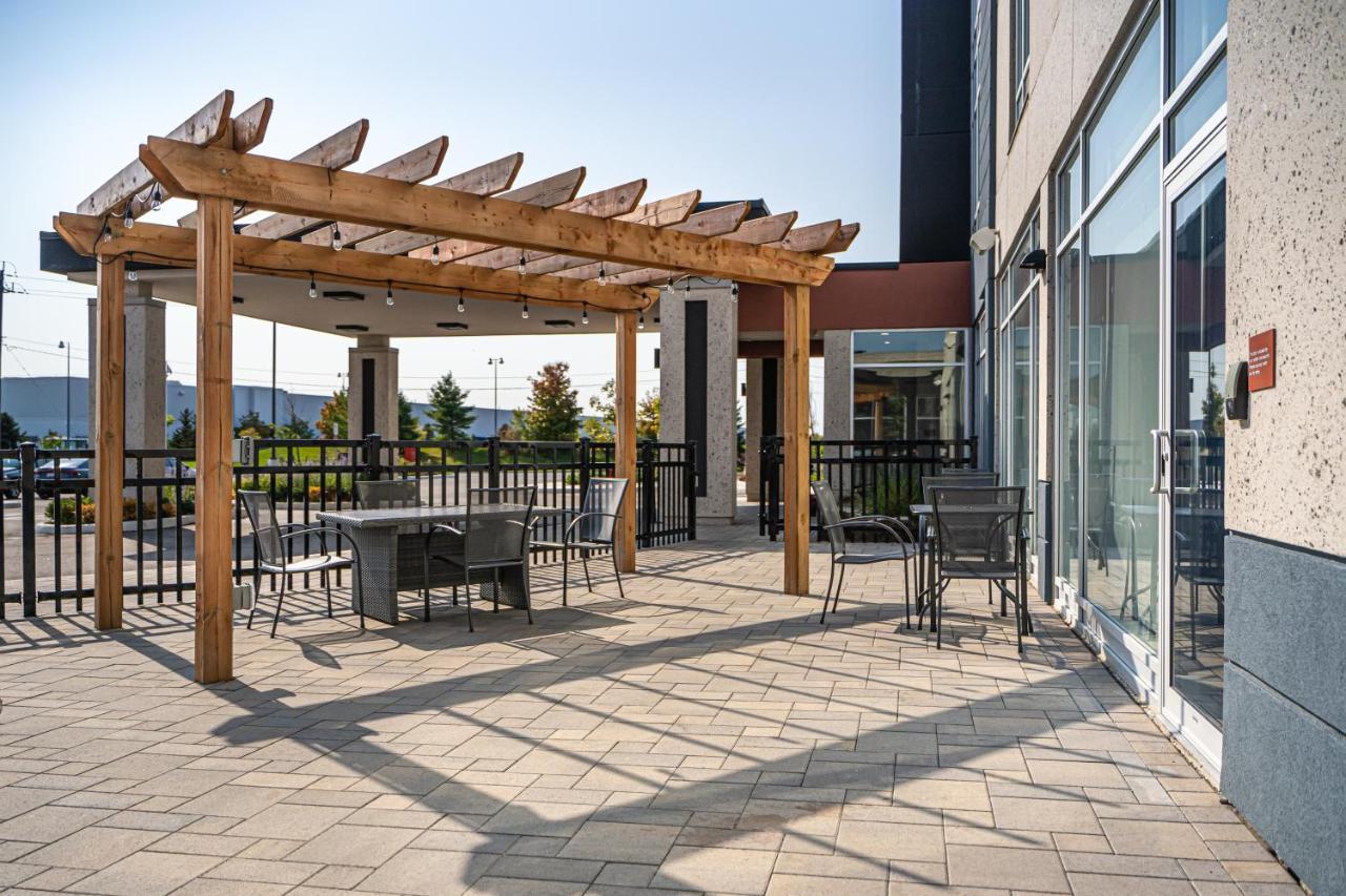 Towneplace Suites By Marriott Brantford And Conference Centre Zewnętrze zdjęcie