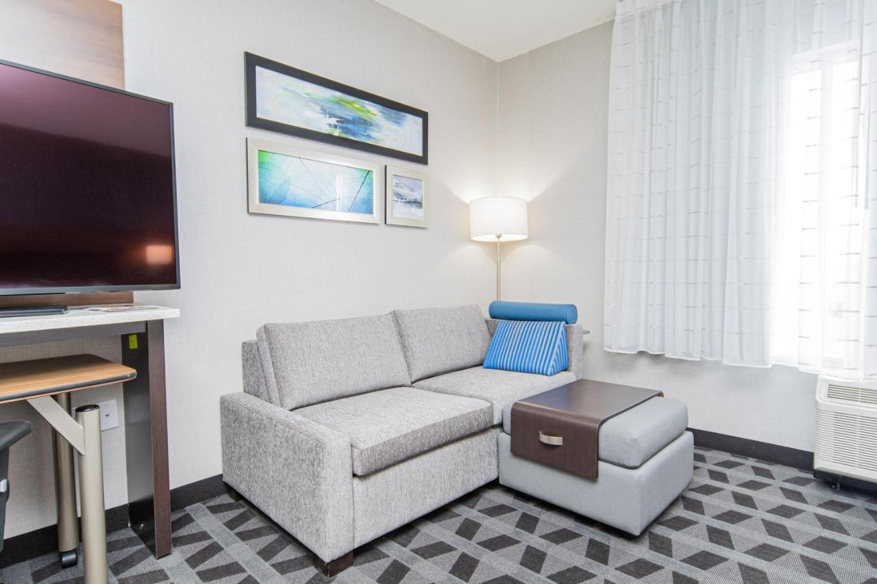 Towneplace Suites By Marriott Brantford And Conference Centre Zewnętrze zdjęcie