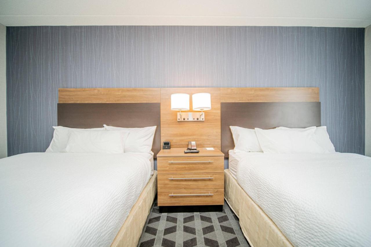 Towneplace Suites By Marriott Brantford And Conference Centre Zewnętrze zdjęcie