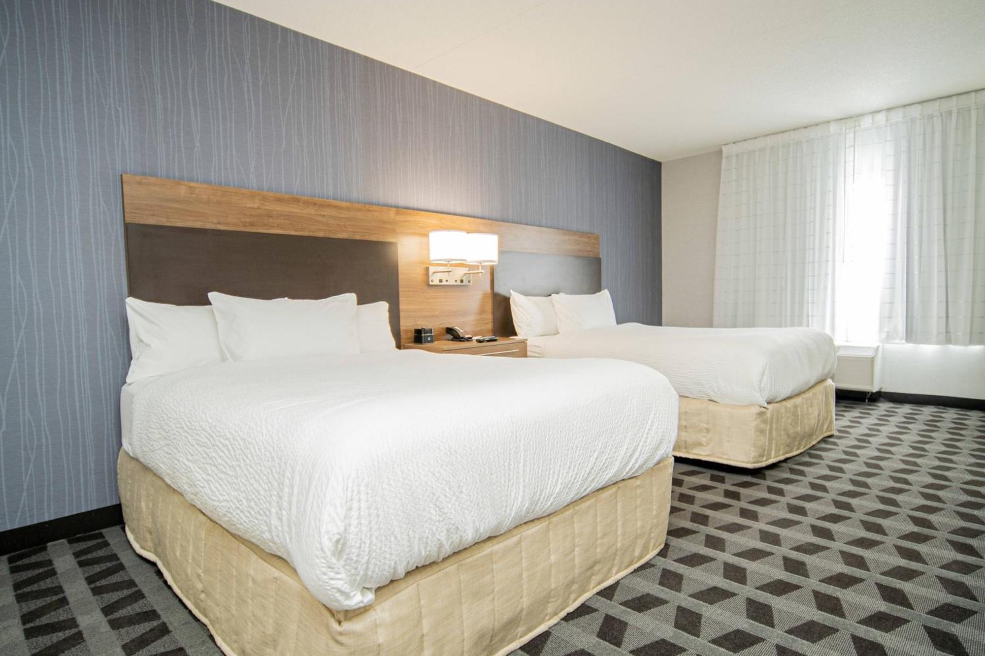 Towneplace Suites By Marriott Brantford And Conference Centre Zewnętrze zdjęcie